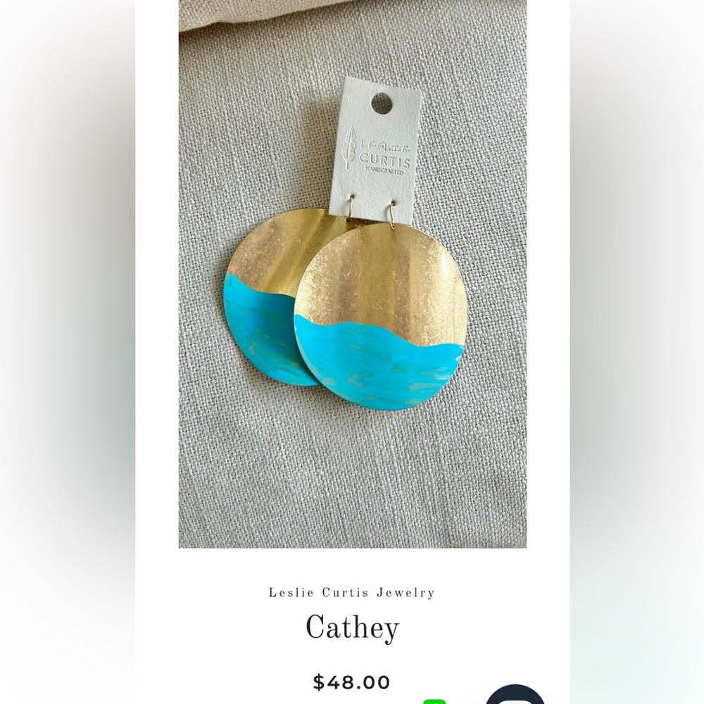 NIP Leslie Curtis Gold and Blue Earrings